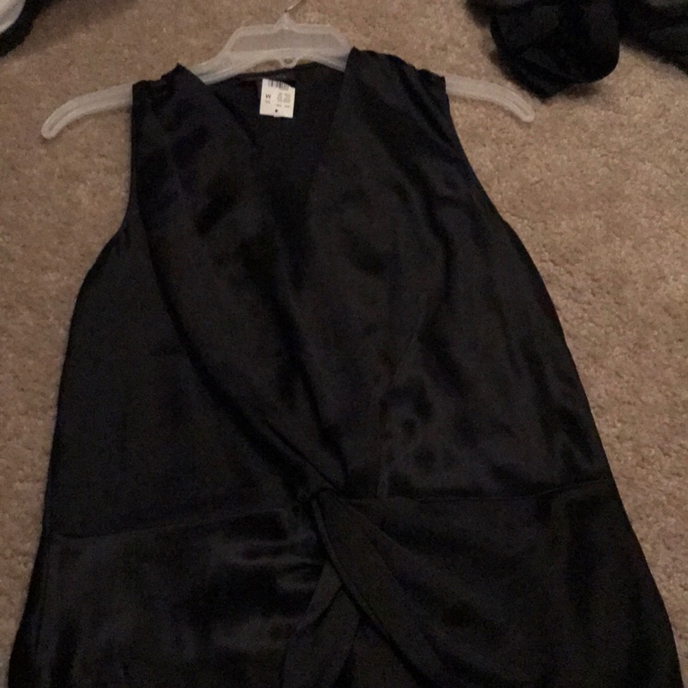 NWT silk the limited blouse